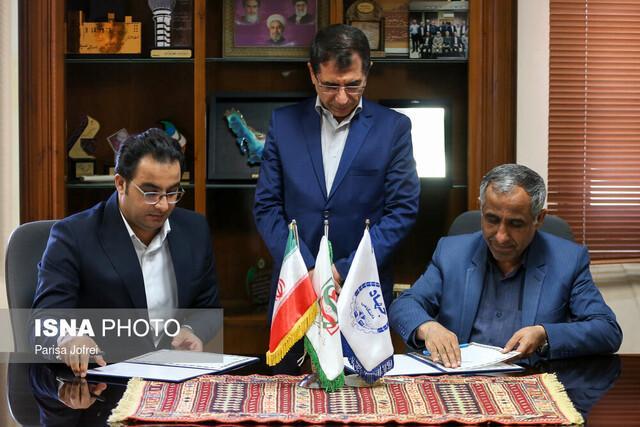 امضای تفاهم نامه بین اداره کل پدافند غیرعامل و جهاد دانشگاهی امضای تفاهم نامه بین اداره کل پدافند غیرعامل و جهاد دانشگاهی بوشهر