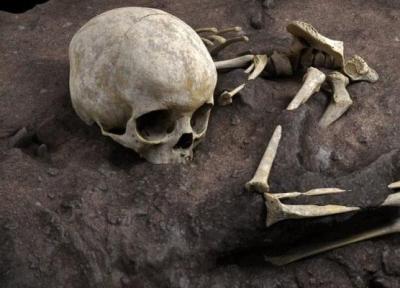 قدیمی ترین تدفین در آفریقا؛ کودک 3 ساله ای که 80000 سال پیش با بالشت و کفن دفن شد!